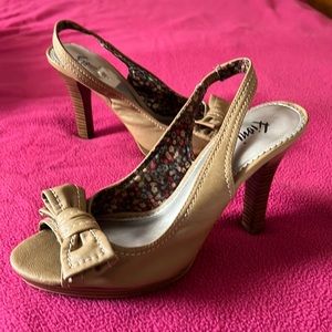 Women shoes